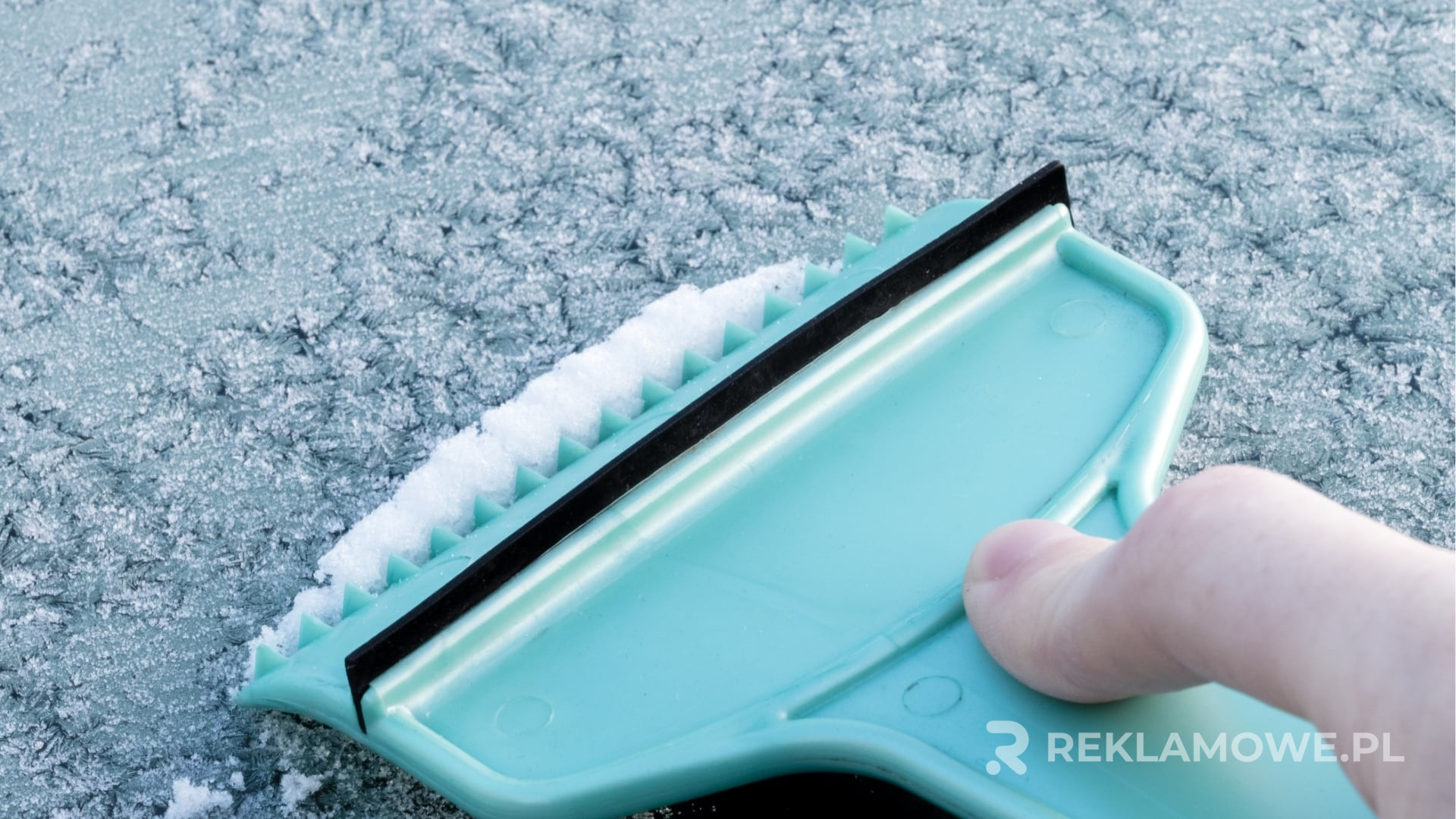 Kreatywne użycie skrobaczek reklamowych