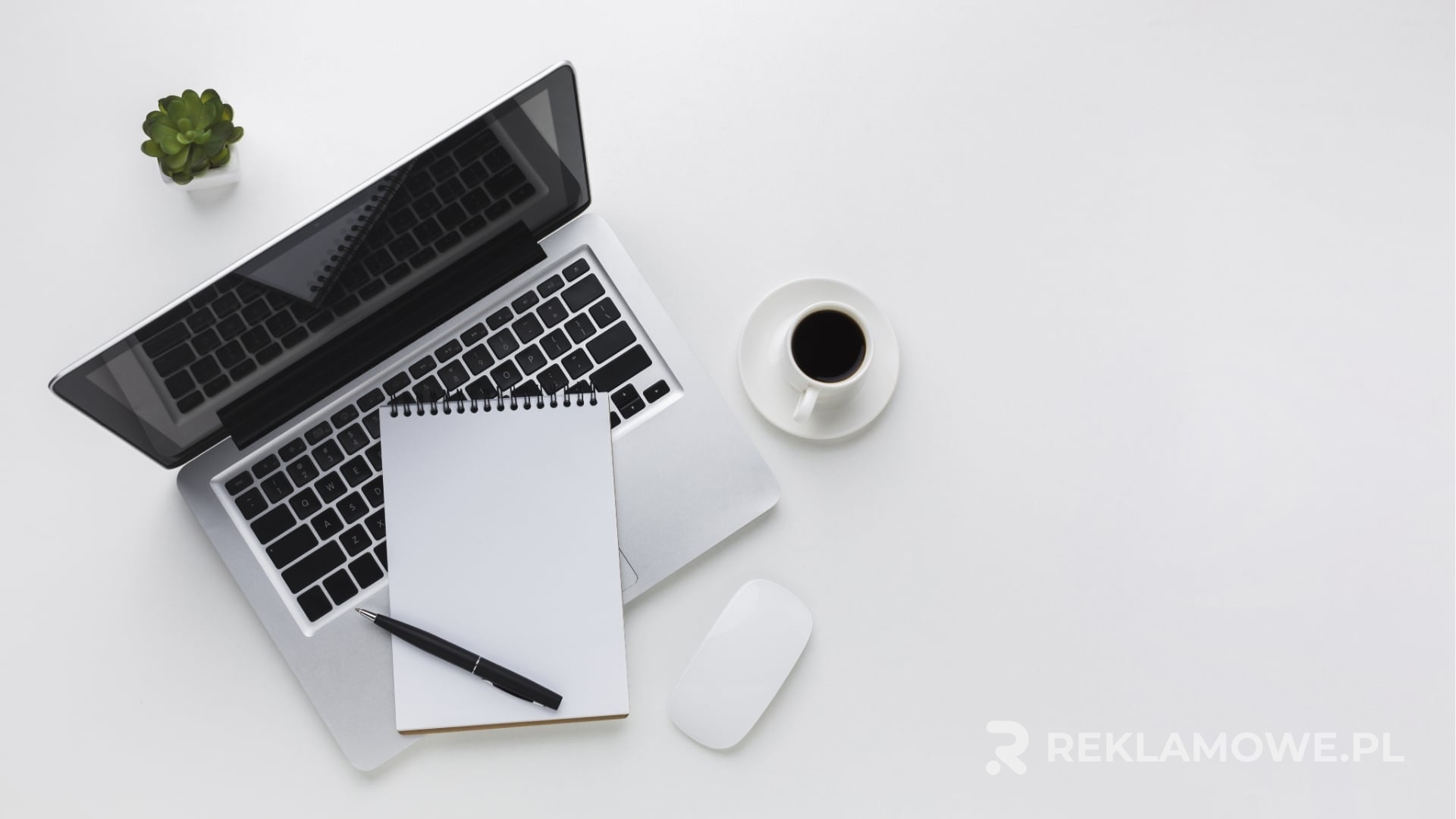 Wpływ skrobaczek reklamowych na lojalność klientów Zdjęcie skrobaczki reklamowej promującej lojalność klienta