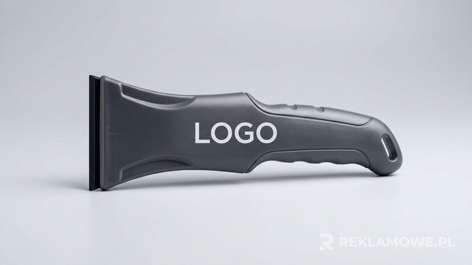 Skrobaczka reklamowa jako element zimowego pakietu promocyjnego