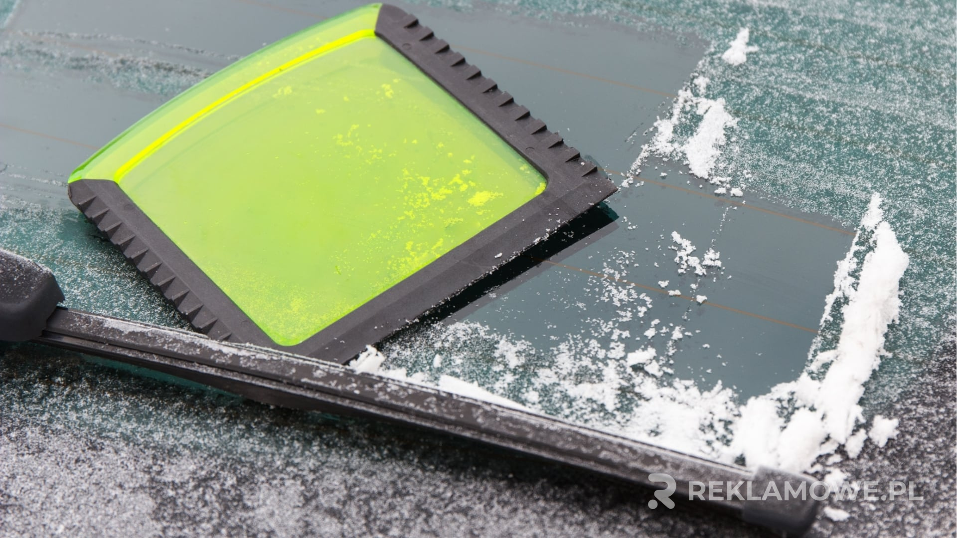 Skrobaczka reklamowa jako narzędzie marketingowe