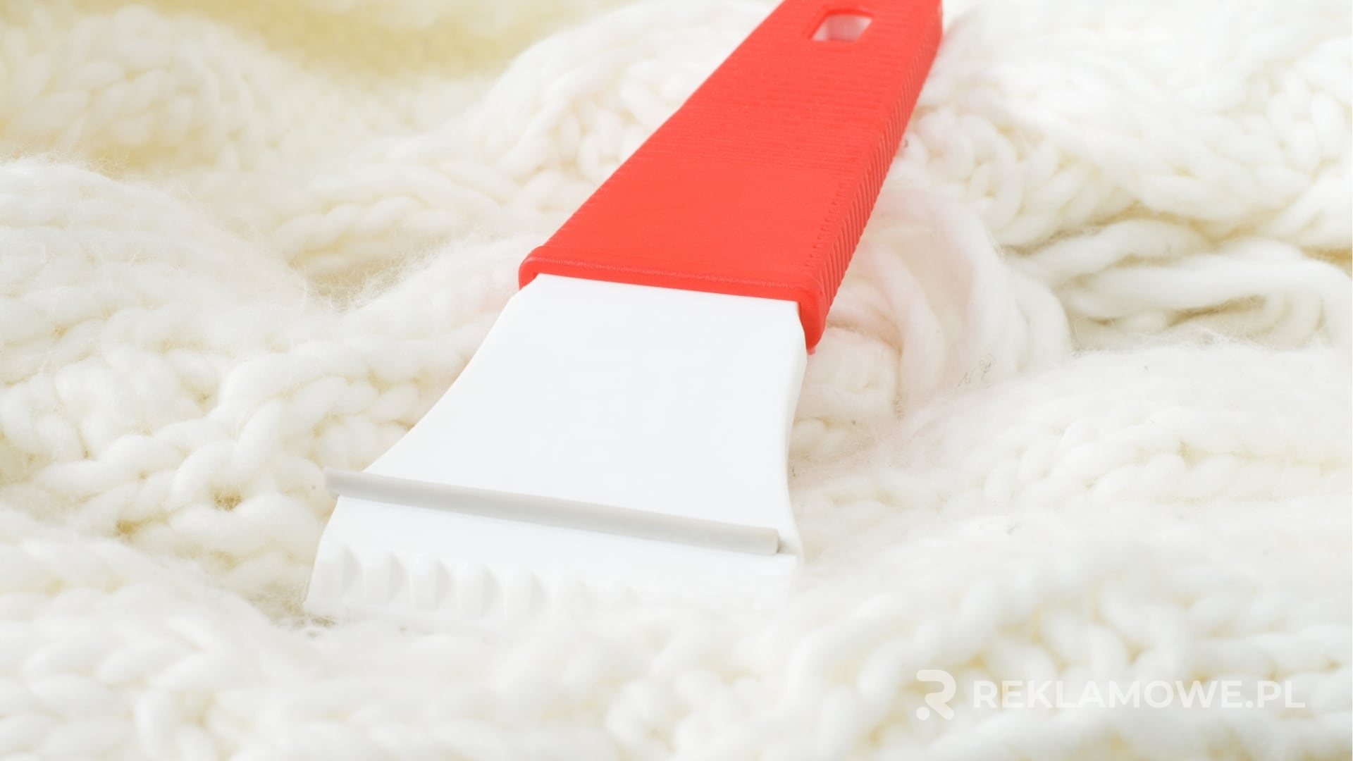 Skrobaczki reklamowe skierowane do różnych grup klientów